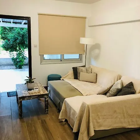 Gardens-apt *